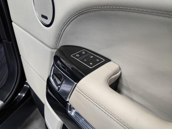 Land Rover Range Rover IV с пробегом 2013 года, цена 4 380 000 рублей, 178059 км, внедорожник, Автокод Объявления