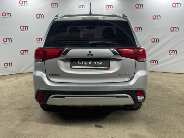 Mitsubishi Outlander III Рестайлинг 2 с пробегом 2016 года, цена 1 499 000 рублей, 258000 км, внедорожник, Автокод Объявления