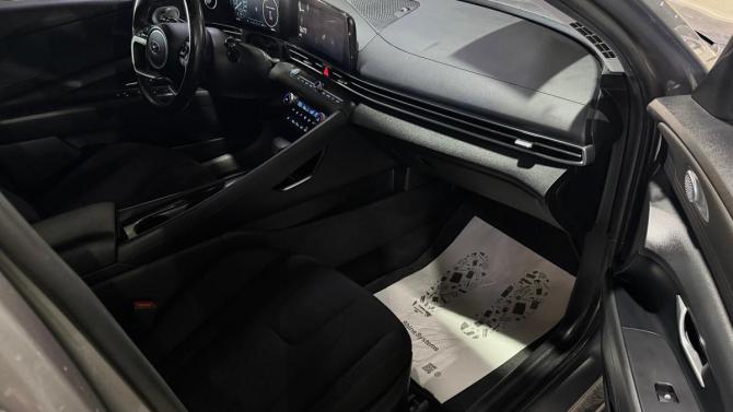 Hyundai Elantra VII (CN7) с пробегом 2021 года, цена 1 600 000 рублей, 100200 км, седан, Автокод Объявления