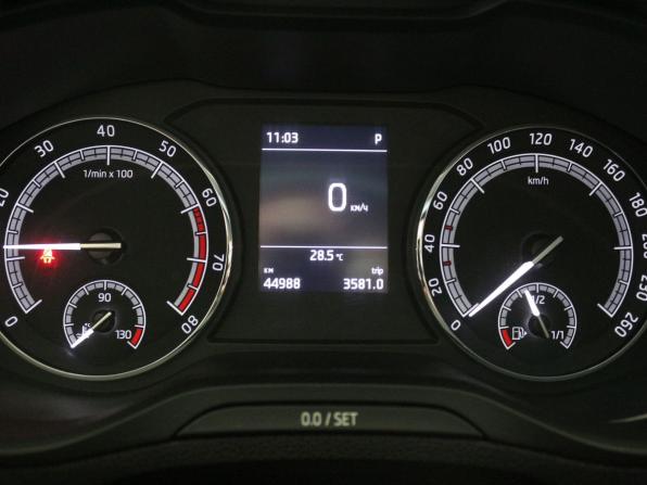 Skoda Karoq I с пробегом 2021 года, цена 2 590 000 рублей, 44987 км, внедорожник, Автокод Объявления