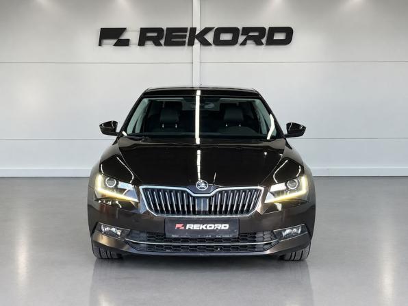 Skoda Superb III с пробегом 2016 года, цена 2 099 000 рублей, 142354 км, лифтбек, Автокод Объявления