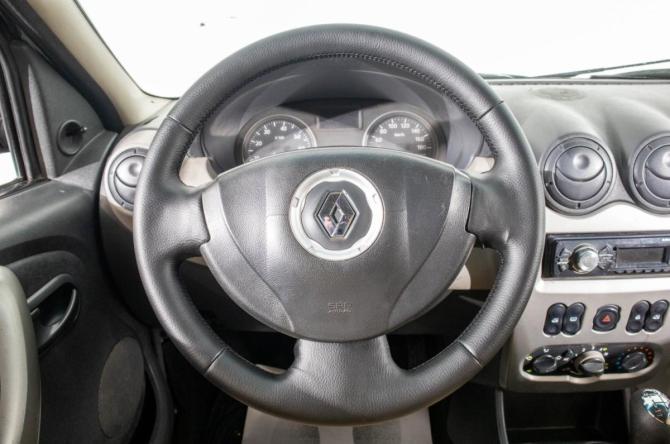 Renault Logan I Рестайлинг с пробегом 2010 года, цена 349 000 рублей, 230000 км, седан, Автокод Объявления