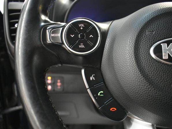 Kia Soul II Рестайлинг с пробегом 2018 года, цена 1 499 000 рублей, 142510 км, хэтчбек, Автокод Объявления