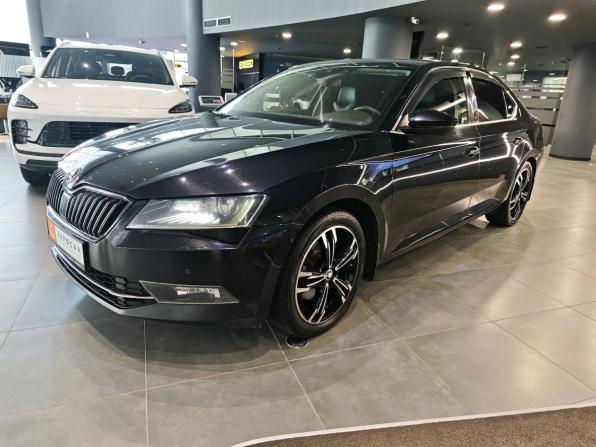 Skoda Superb III с пробегом 2015 года, цена 1 313 000 рублей, 347090 км, лифтбек, Автокод Объявления