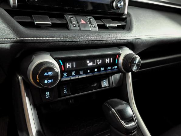 Toyota RAV4 V (XA50) с пробегом 2019 года, цена 3 380 000 рублей, 73094 км, внедорожник, Автокод Объявления