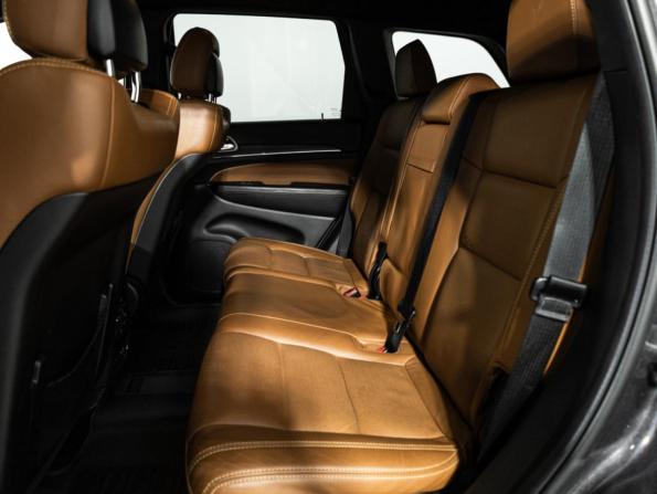 Jeep Grand Cherokee IV (WK2) Рестайлинг с пробегом 2017 года, цена 3 099 585 рублей, 161000 км, внедорожник, Автокод Объявления