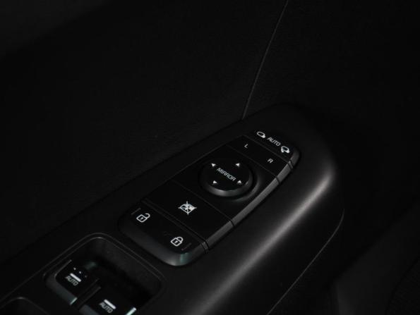 Kia Sportage IV Рестайлинг с пробегом 2019 года, цена 2 049 000 рублей, 107962 км, внедорожник, Автокод Объявления