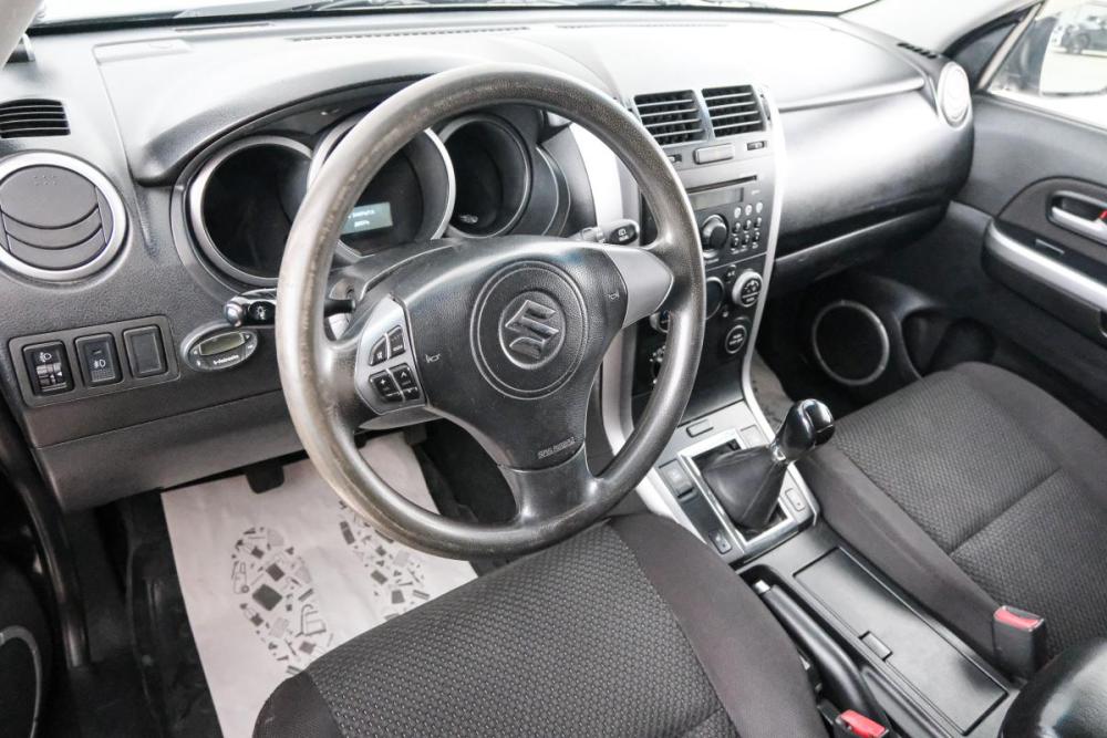 Suzuki Grand Vitara II Рестайлинг Красноярск  - изображение 9