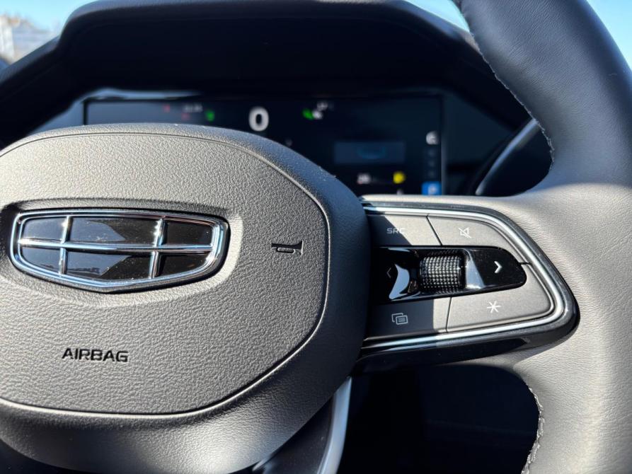 Geely Monjaro I Набережные Челны  - изображение 19