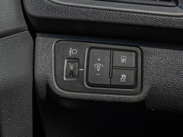 Hyundai Solaris II с пробегом 2018 года, цена 1 260 000 рублей, 85402 км, седан, Автокод Объявления
