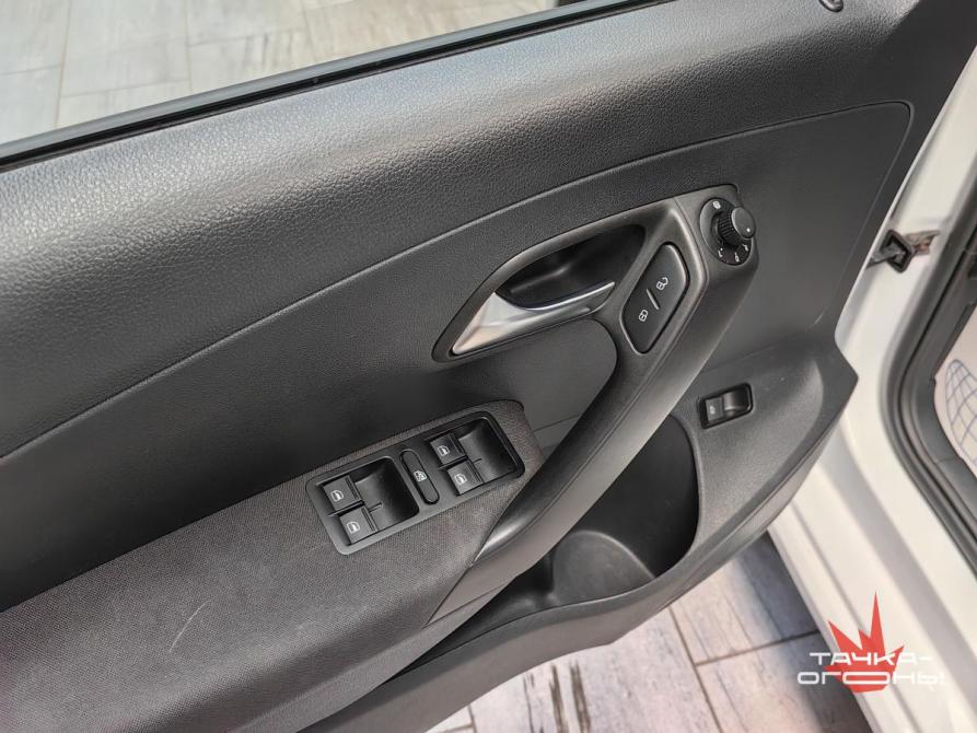 Volkswagen Polo V Рестайлинг Пермь  - изображение 18