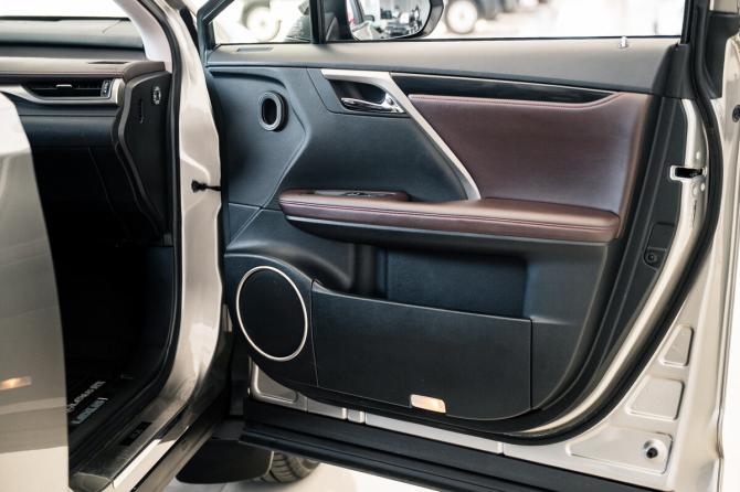 Lexus RX IV Рестайлинг с пробегом 2020 года, цена 5 700 000 рублей, 23673 км, внедорожник, Автокод Объявления
