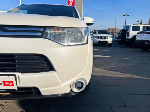 Mitsubishi Outlander III с пробегом 2012 года, цена 1 400 000 рублей, 180679 км, внедорожник, Автокод Объявления