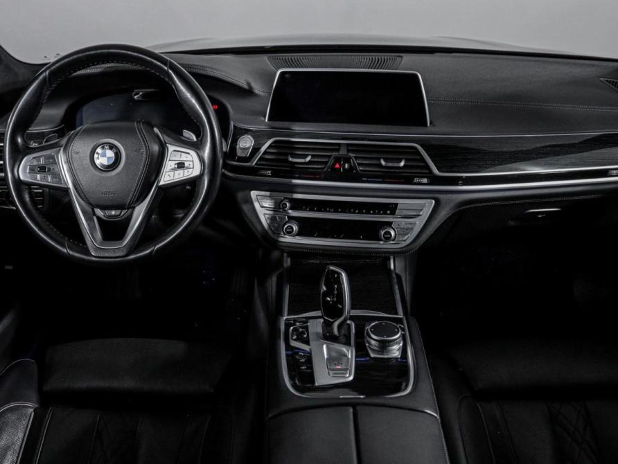 BMW 7 серии VI (G11/G12) Рестайлинг Москва  - изображение 12