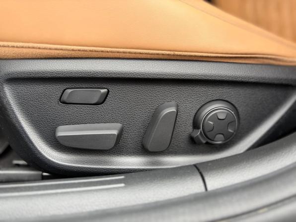 Genesis G70 I Рестайлинг с пробегом 2022 года, цена 3 675 000 рублей, 49000 км, седан, Автокод Объявления