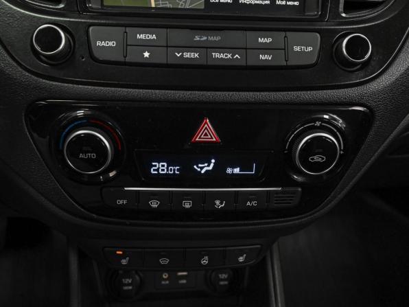Hyundai Solaris II с пробегом 2018 года, цена 1 523 000 рублей, 146485 км, седан, Автокод Объявления