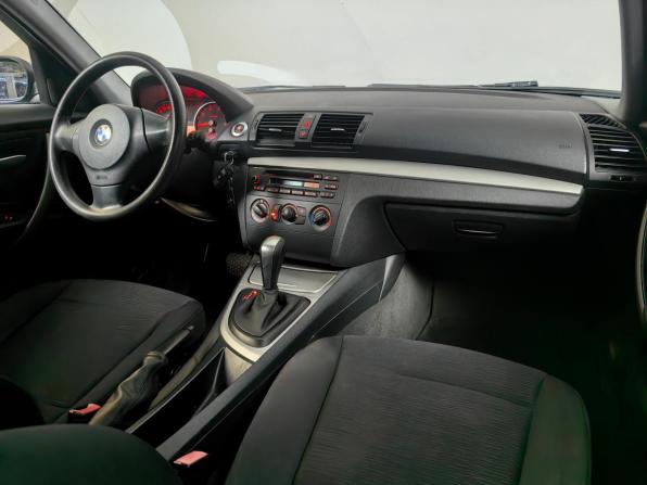 BMW 1 серии I (E81/E82/E87/E88) Рестайлинг с пробегом 2009 года, цена 649 000 рублей, 244696 км, хэтчбек, Автокод Объявления