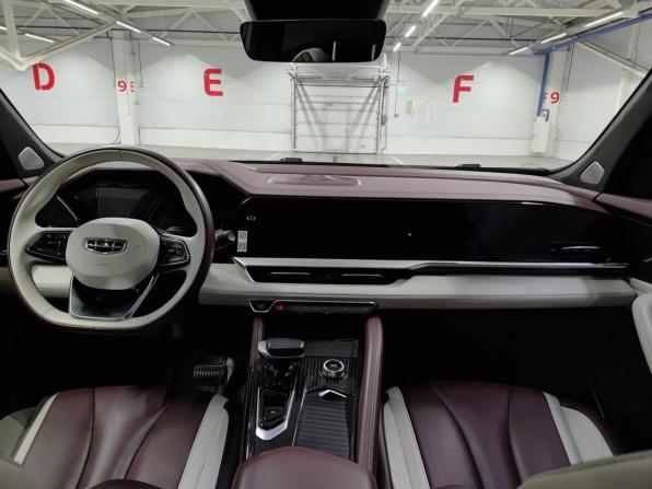 Geely Monjaro I с пробегом 2023 года, цена 2 949 000 рублей, 110153 км, внедорожник, Автокод Объявления