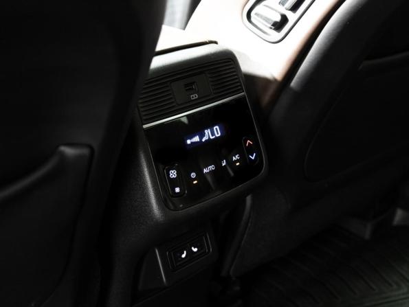 Exeed VX I с пробегом 2023 года, цена 2 649 700 рублей, 82050 км, внедорожник, Автокод Объявления