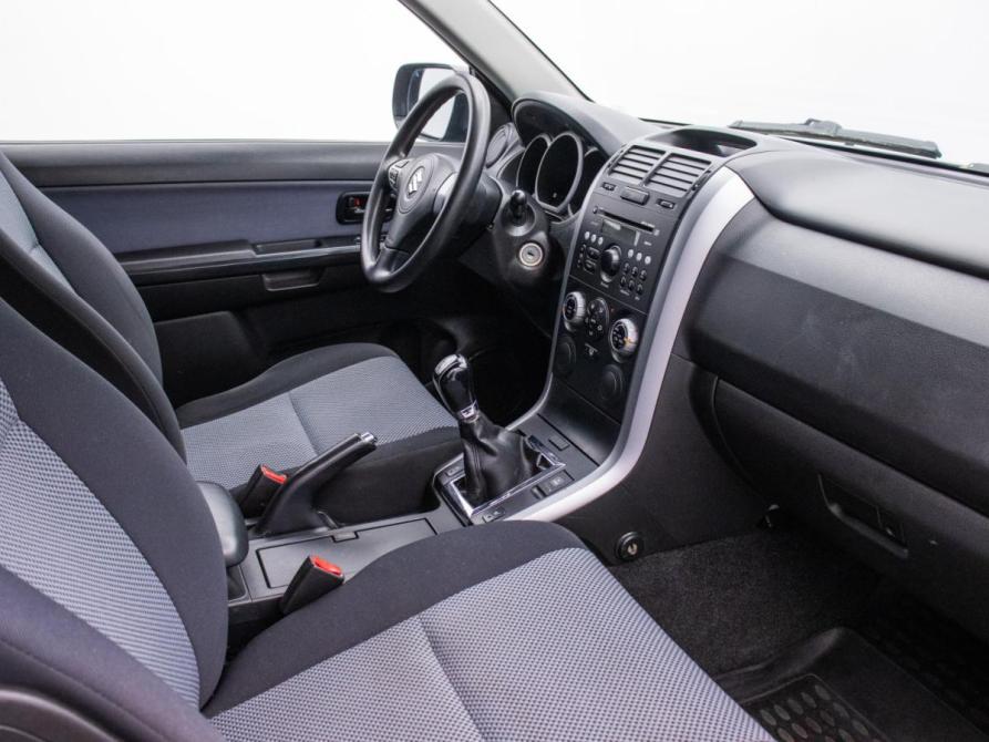 Suzuki Grand Vitara II Москва  - изображение 10