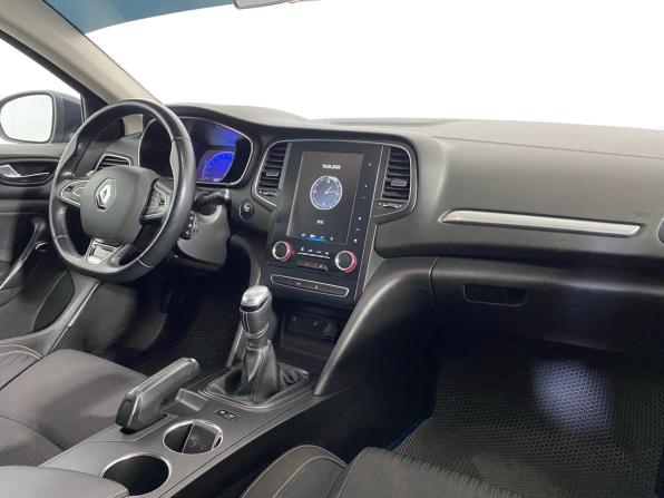 Renault Megane IV с пробегом 2019 года, цена 1 399 000 рублей, 123000 км, универсал, Автокод Объявления