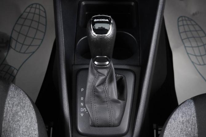 Skoda Rapid II с пробегом 2021 года, цена 1 799 000 рублей, 78265 км, лифтбек, Автокод Объявления