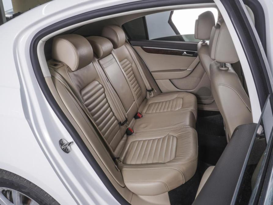 Volkswagen Passat B7 Ростов-на-Дону  - изображение 7