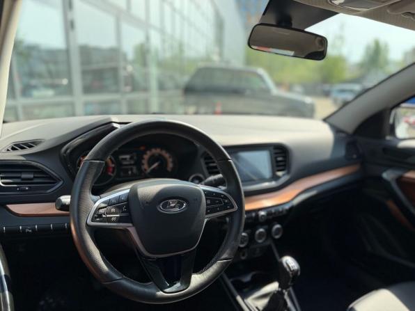Lada (ВАЗ) Vesta I Рестайлинг (NG) с пробегом 2023 года, цена 1 270 000 рублей, 67000 км, седан, Автокод Объявления