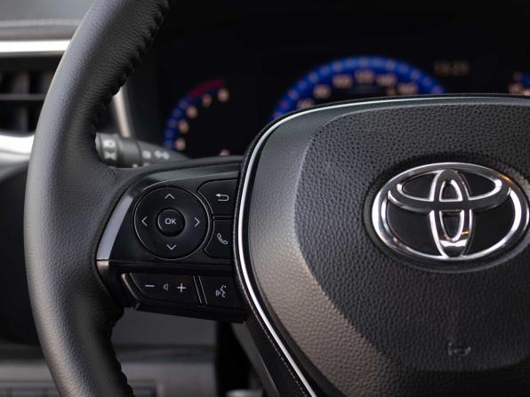 Toyota Corolla XI (E160 E170 E180) Рестайлинг 1 с пробегом 2019 года, цена 1 710 000 рублей, 116994 км, седан, Автокод Объявления