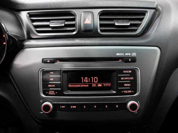 Kia Rio III Рестайлинг с пробегом 2016 года, цена 850 000 рублей, 144776 км, седан, Автокод Объявления
