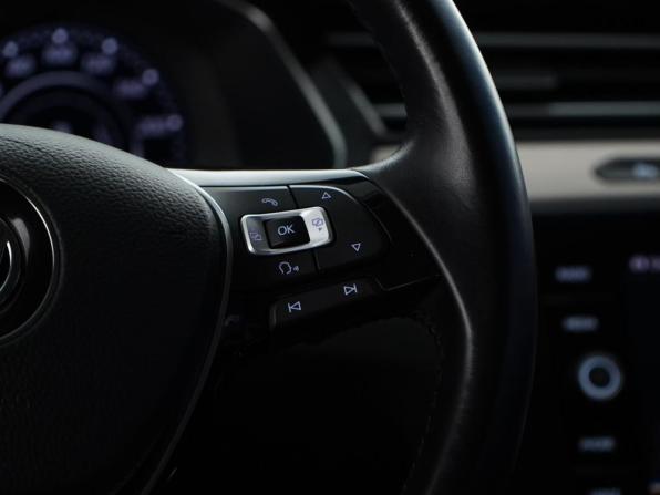 Volkswagen Passat B8 с пробегом 2017 года, цена 2 557 077 рублей, 72638 км, седан, Автокод Объявления