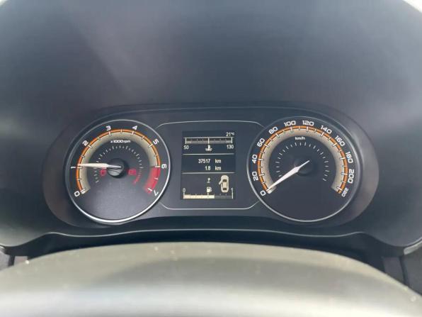 Lada (ВАЗ) Vesta I Рестайлинг (NG) с пробегом 2024 года, цена 1 390 000 рублей, 37500 км, универсал, Автокод Объявления