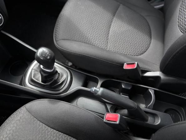 Kia Rio III Рестайлинг с пробегом 2016 года, цена 895 000 рублей, 121646 км, седан, Автокод Объявления