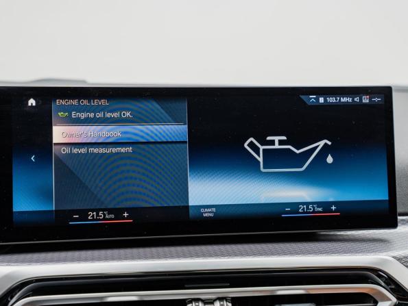 BMW 3 серии VII (G2x) Рестайлинг с пробегом 2024 года, цена 6 100 000 рублей, 16569 км, седан, Автокод Объявления