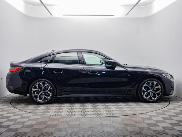 BMW 4 серии G22 G23 G26 с пробегом 2024 года, цена 5 824 000 рублей, 13259 км, лифтбек, Автокод Объявления