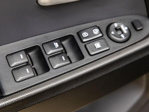 Kia Sportage III с пробегом 2012 года, цена 1 268 000 рублей, 125468 км, внедорожник, Автокод Объявления