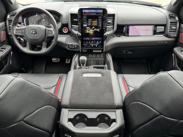 Ram 1500 V Рестайлинг с пробегом 2025 года, цена 9 990 000 рублей, 8965 км, пикап, Автокод Объявления