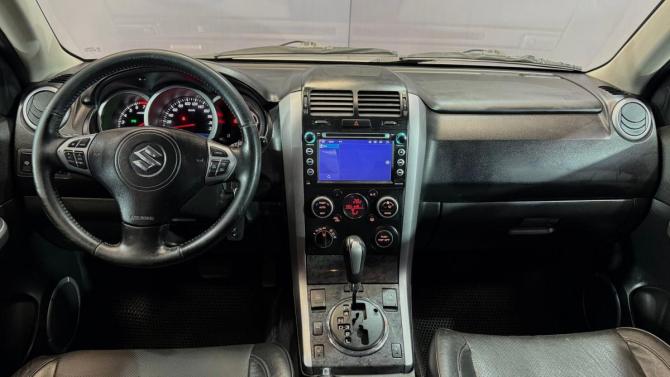 Suzuki Grand Vitara II Рестайлинг с пробегом 2010 года, цена 1 100 000 рублей, 153000 км, внедорожник, Автокод Объявления