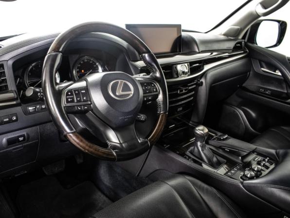Lexus LX III Рестайлинг 2 с пробегом 2016 года, цена 6 495 000 рублей, 171620 км, внедорожник, Автокод Объявления