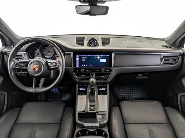 Porsche Macan I Рестайлинг 2 с пробегом 2021 года, цена 6 460 000 рублей, 62908 км, внедорожник, Автокод Объявления