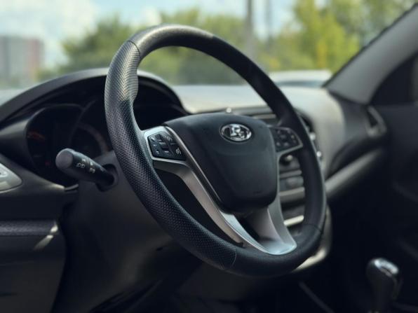 Lada (ВАЗ) Vesta I с пробегом 2021 года, цена 1 347 500 рублей, 31495 км, универсал, Автокод Объявления