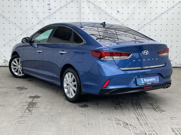 Hyundai Sonata VII (LF) Рестайлинг с пробегом 2018 года, цена 1 650 000 рублей, 152041 км, седан, Автокод Объявления