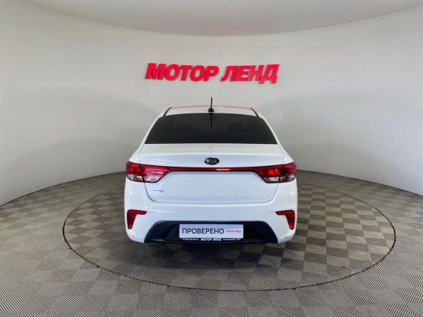 Kia Rio IV с пробегом 2018 года, цена 1 059 000 рублей, 184949 км, седан, Автокод Объявления