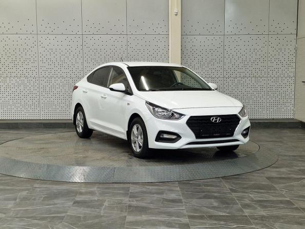 Hyundai Solaris II с пробегом 2019 года, цена 510 000 рублей, 137003 км, седан, Автокод Объявления