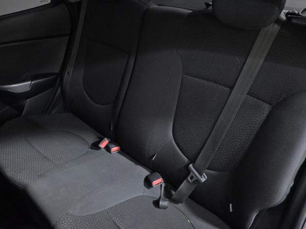 Kia Rio III Рестайлинг с пробегом 2016 года, цена 990 000 рублей, 211000 км, седан, Автокод Объявления
