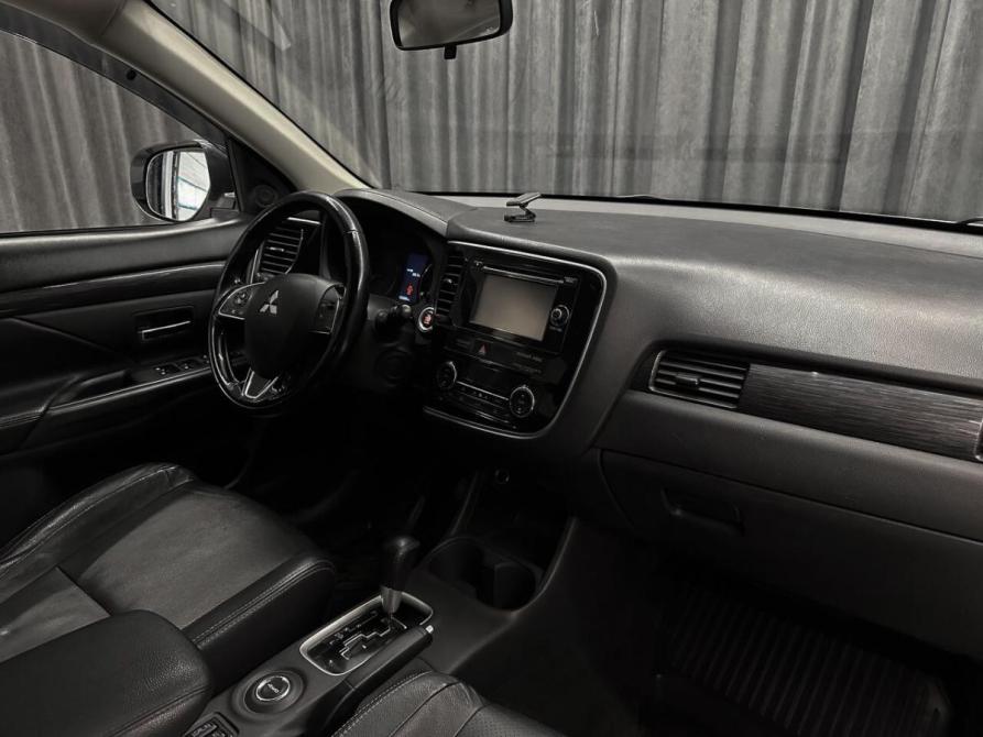 Mitsubishi Outlander III Рестайлинг 2 Красноярск  - изображение 7
