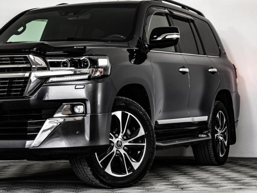 Toyota Land Cruiser 200 Series Рестайлинг 2 Санкт-Петербург  - изображение 2