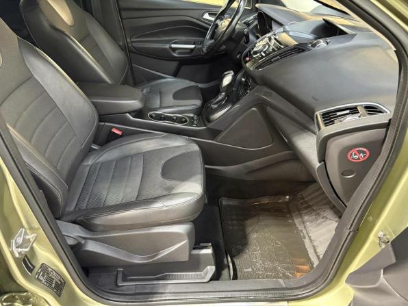 Ford Kuga II с пробегом 2013 года, цена 850 000 рублей, 255000 км, внедорожник, Автокод Объявления