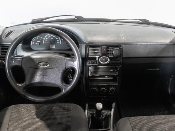 Lada (ВАЗ) Priora I с пробегом 2011 года, цена 320 000 рублей, 202140 км, хэтчбек, Автокод Объявления