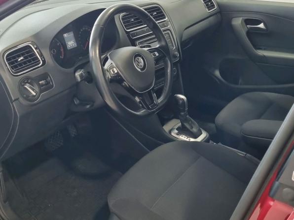 Volkswagen Polo V Рестайлинг с пробегом 2017 года, цена 1 180 000 рублей, 65529 км, седан, Автокод Объявления